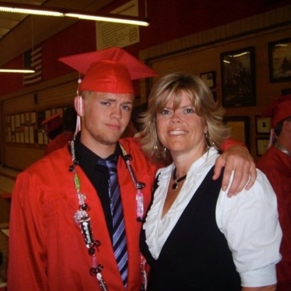 Meet your Posher, Cami - Picture 1 of 1